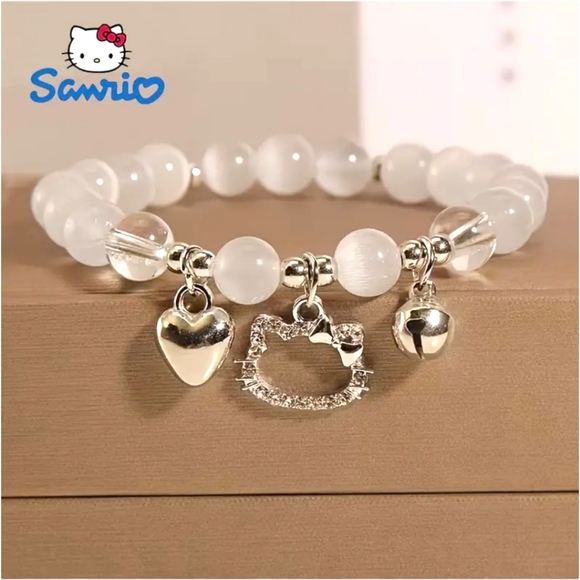 Sanrio HELLO KITTY Pearly White Crystal Beaded Rhinestone Charm Bracelet - Picture 2 of 15